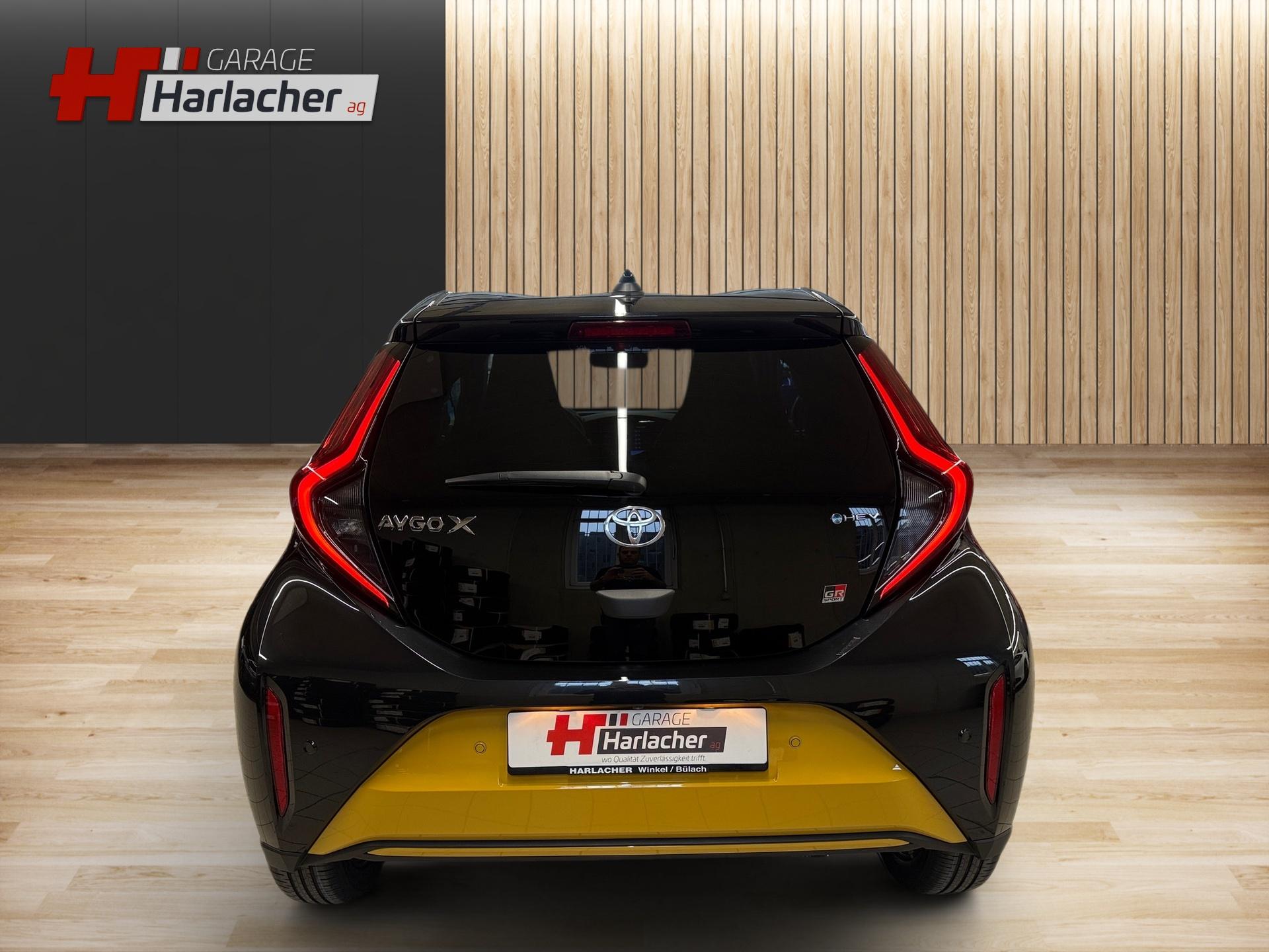 TOYOTA Aygo X 1.5 GR Sport e-CVT-image-5