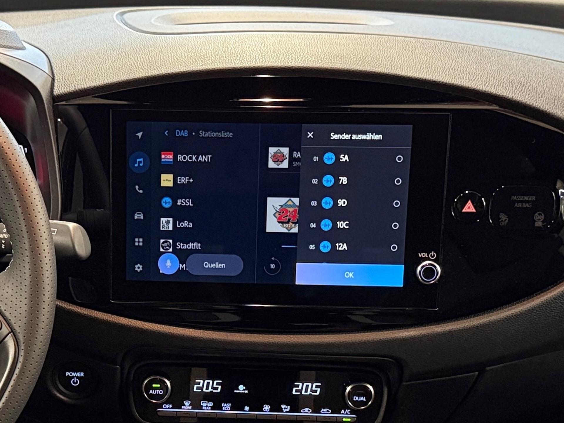 TOYOTA Aygo X 1.5 GR Sport e-CVT-image-13