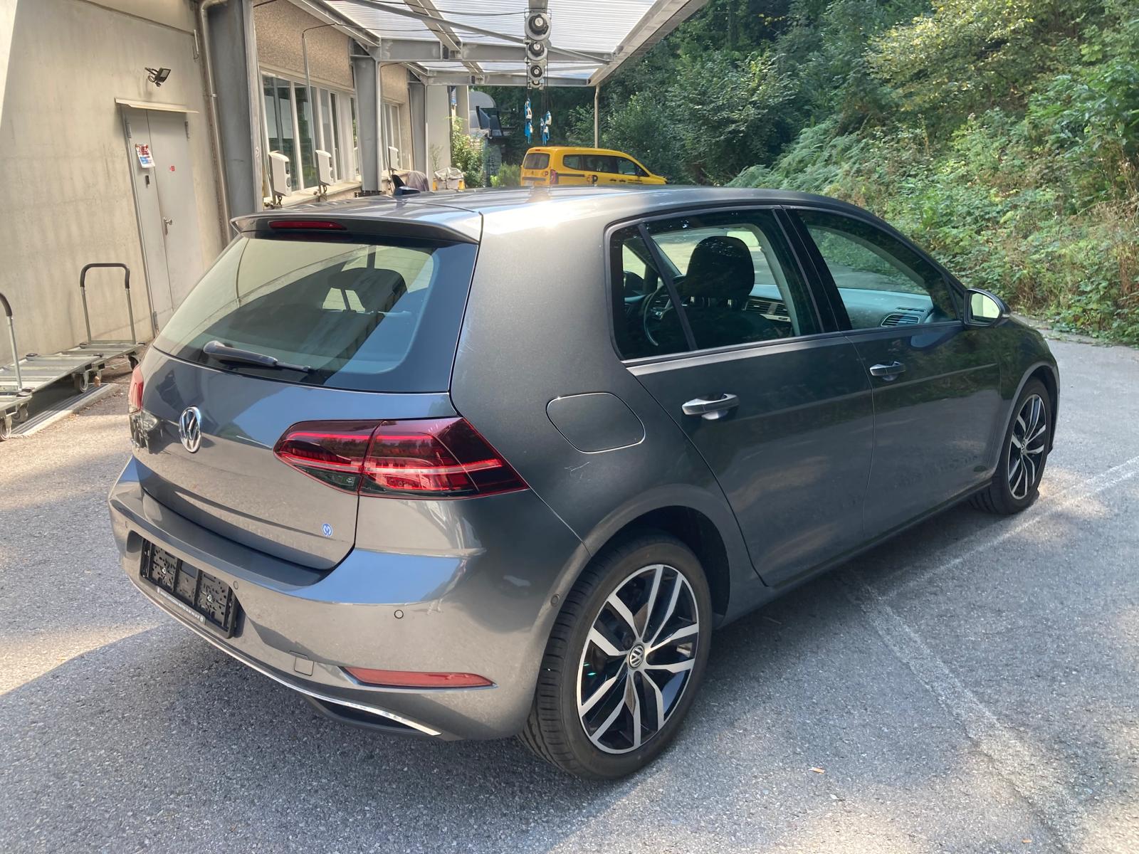 VW Golf 1.0 TSI Comfortline DSG-image-6