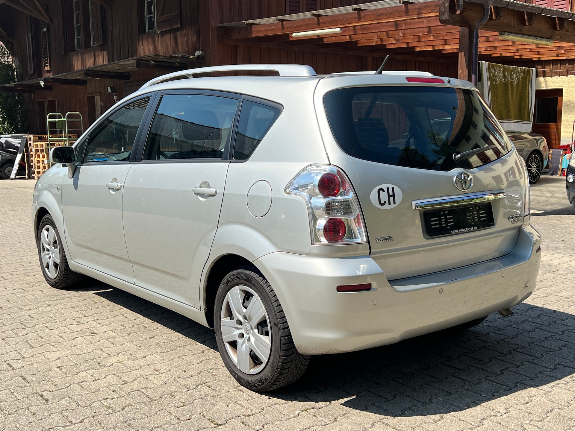 TOYOTA Corolla Verso 1.8 Linea Sol-image-5