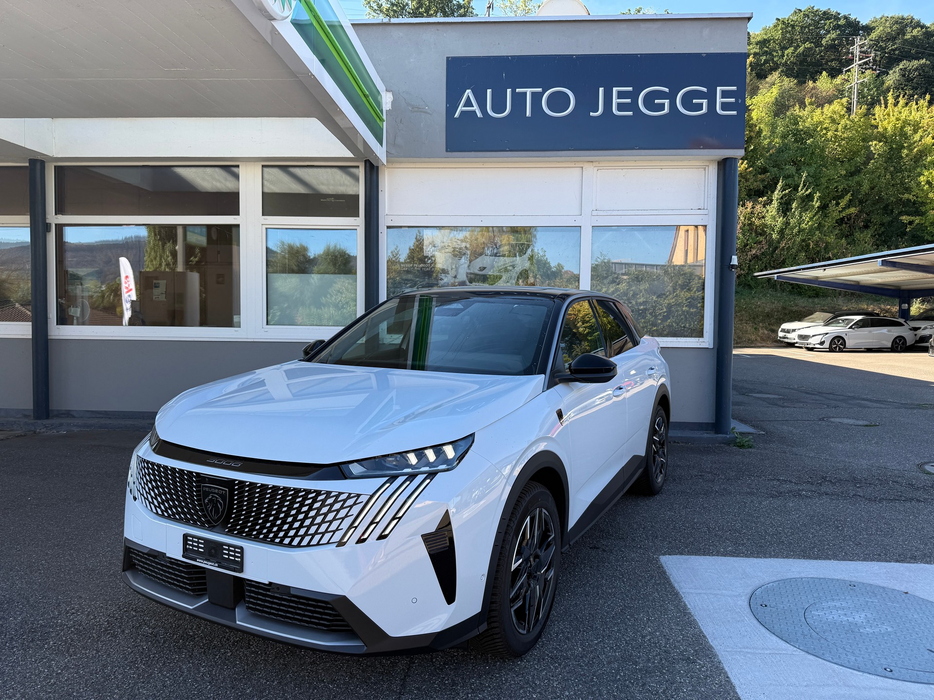 PEUGEOT 3008 145 e-DCS6 Hybrid GT