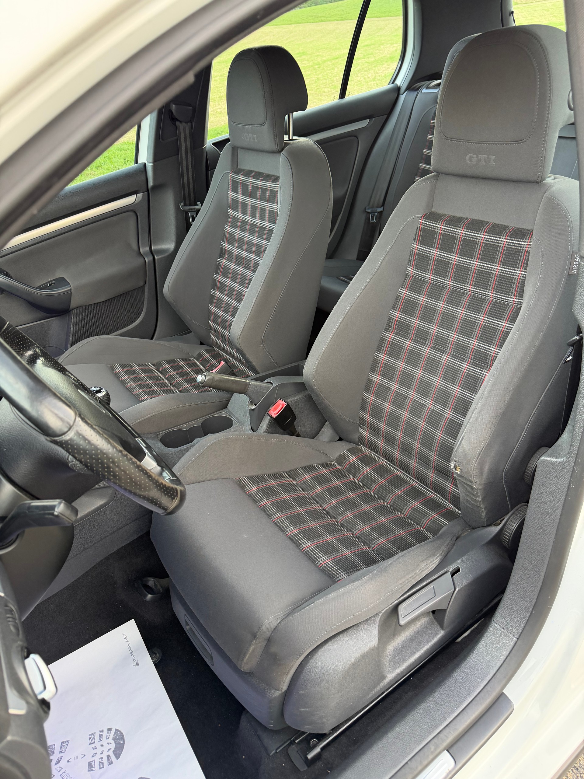 VW Golf 2.0 TFSI GTI-image-9