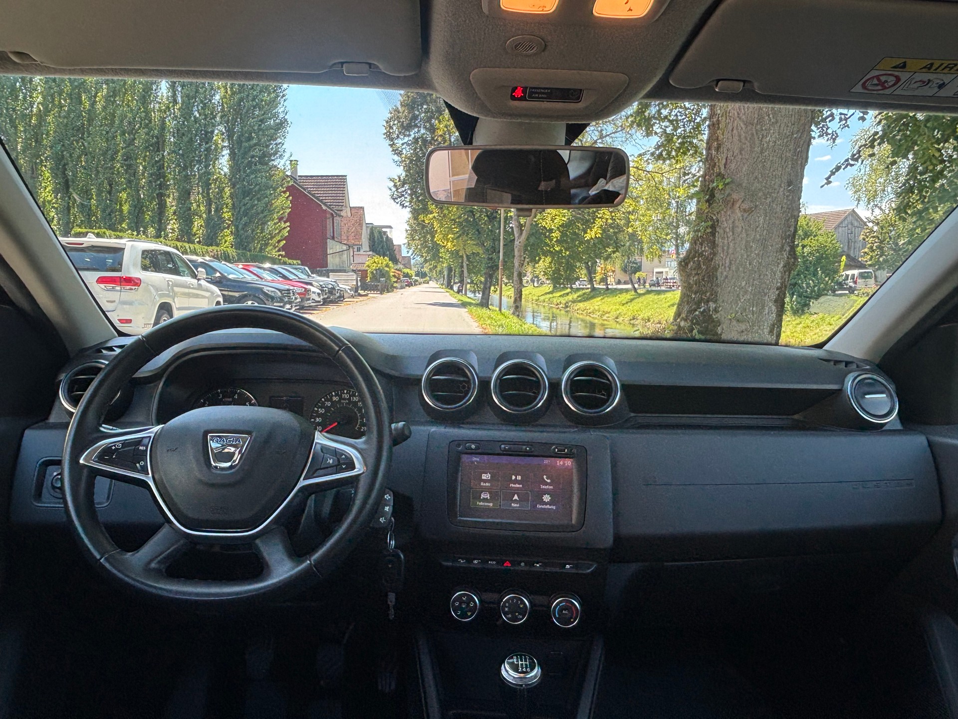 DACIA Duster SCe 115 Comfort 4x4-image-14