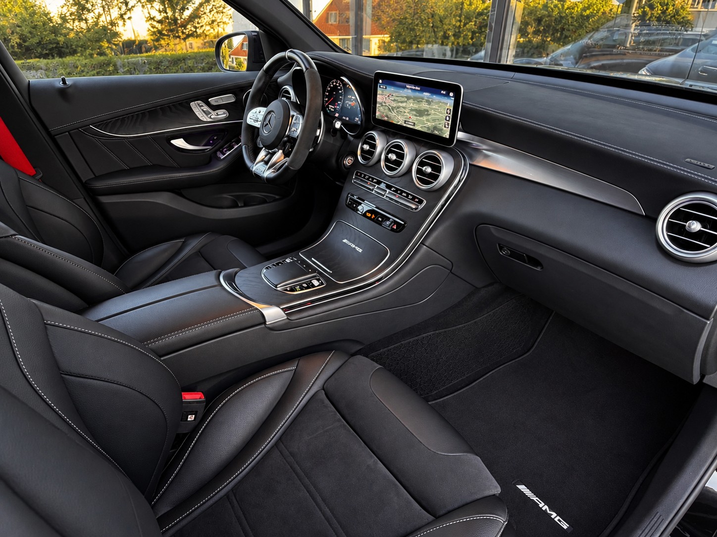 MERCEDES-BENZ GLC Coupé 63 S AMG 4Matic 9G-Tronic-image-12