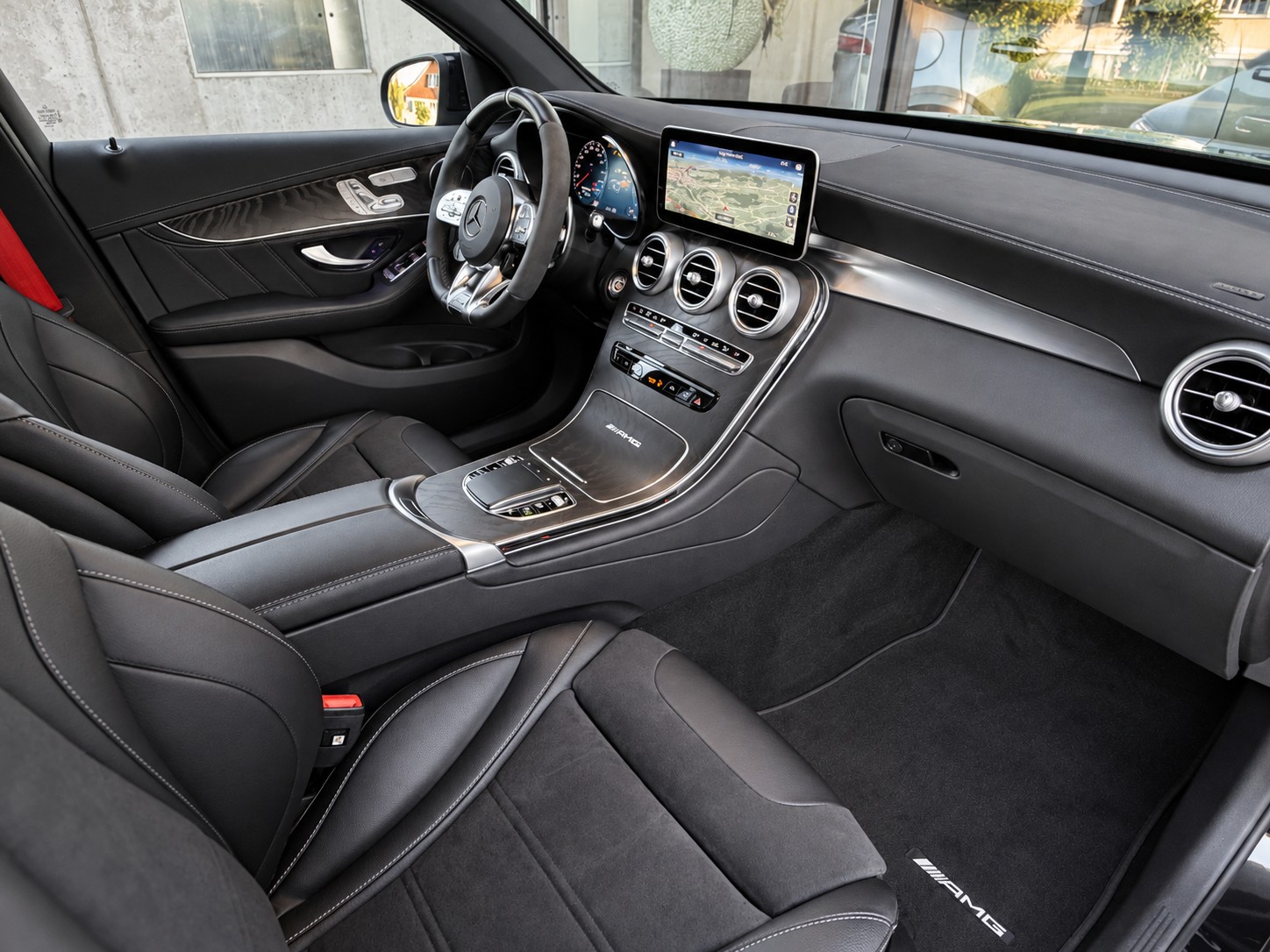 MERCEDES-BENZ GLC Coupé 63 S AMG 4Matic 9G-Tronic-image-14