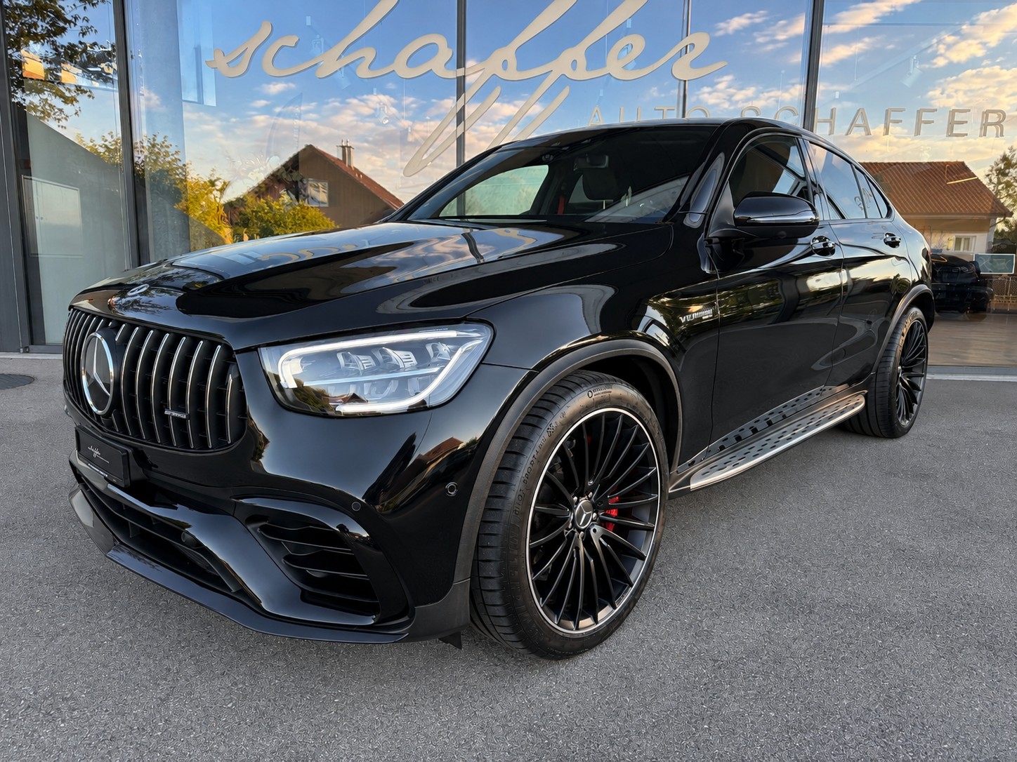 MERCEDES-BENZ GLC Coupé 63 S AMG 4Matic 9G-Tronic-showroom-element-1