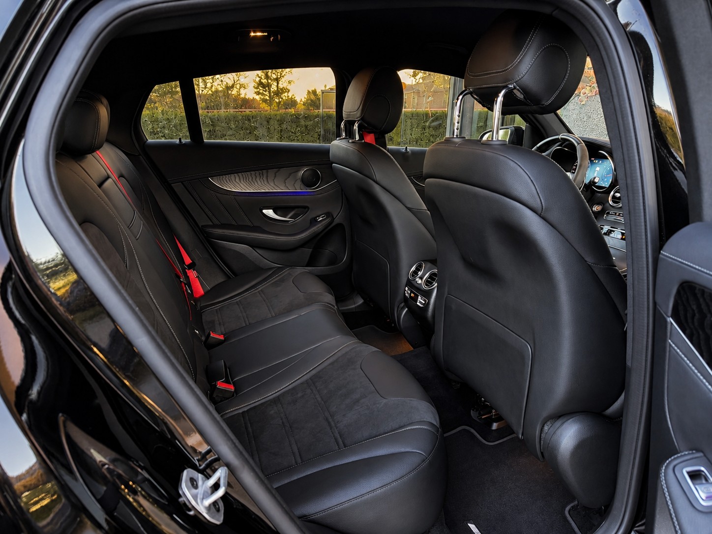 MERCEDES-BENZ GLC Coupé 63 S AMG 4Matic 9G-Tronic-image-13