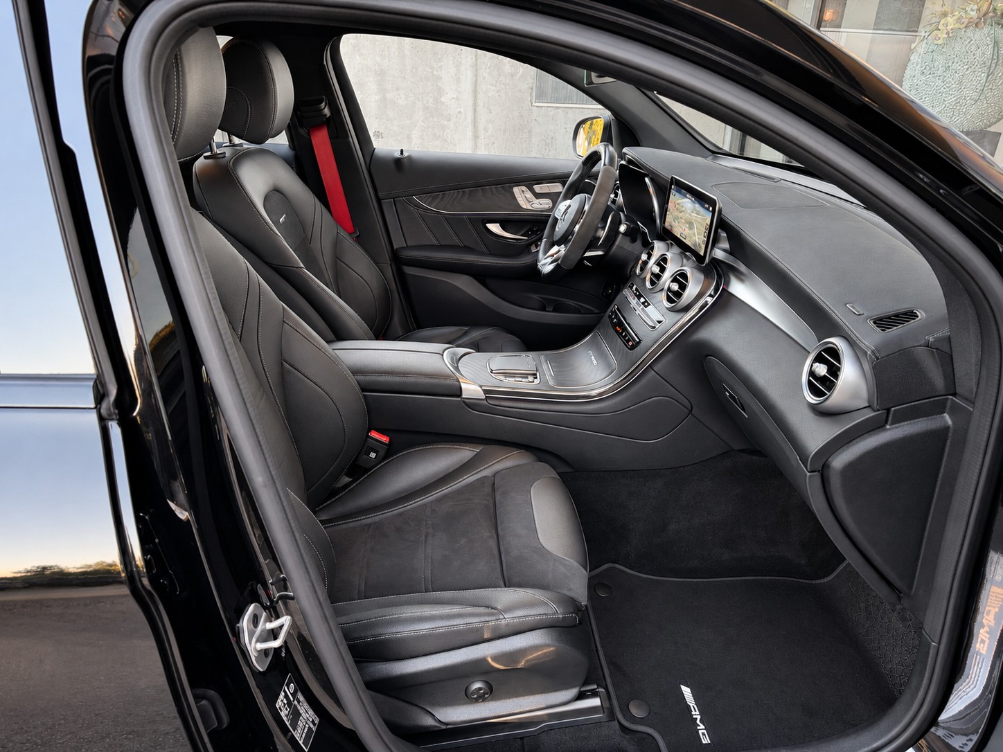 MERCEDES-BENZ GLC Coupé 63 S AMG 4Matic 9G-Tronic-image-13