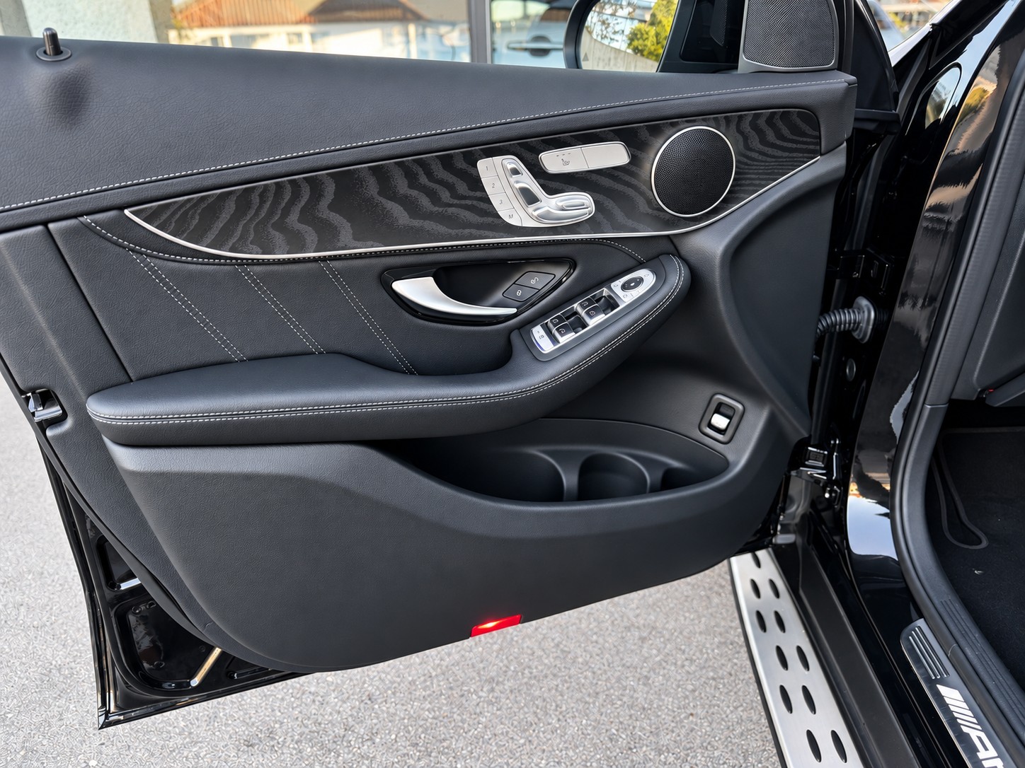 MERCEDES-BENZ GLC Coupé 63 S AMG 4Matic 9G-Tronic-image-19