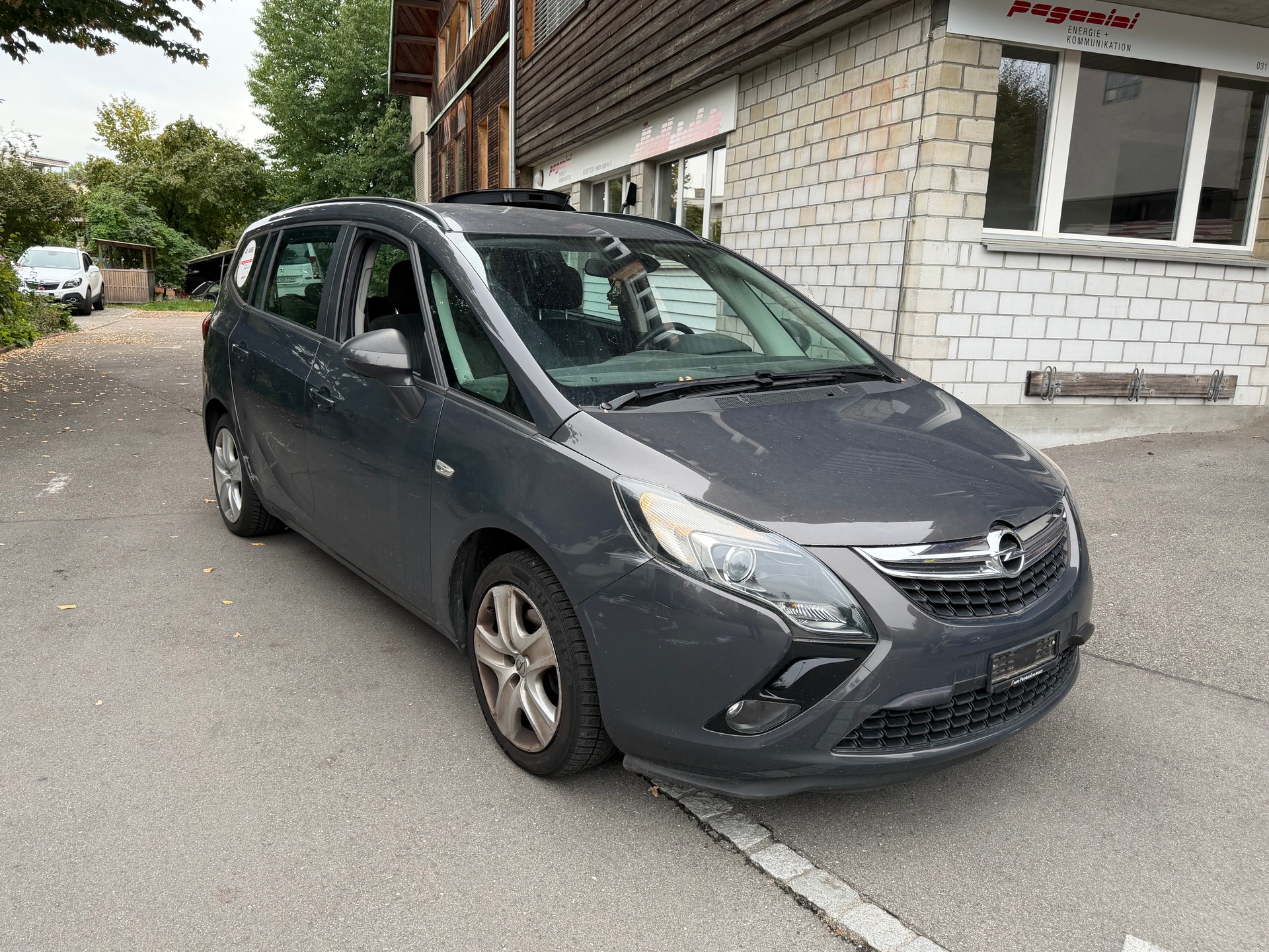 OPEL Zafira Tourer 1.4i 16V Turbo-image-2