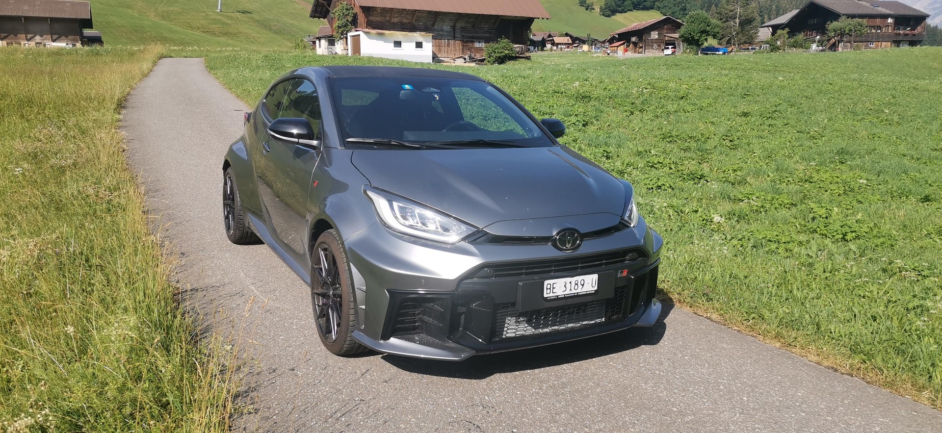 TOYOTA GR Yaris 1.6 Turbo Sport 4x4-showroom-element-1