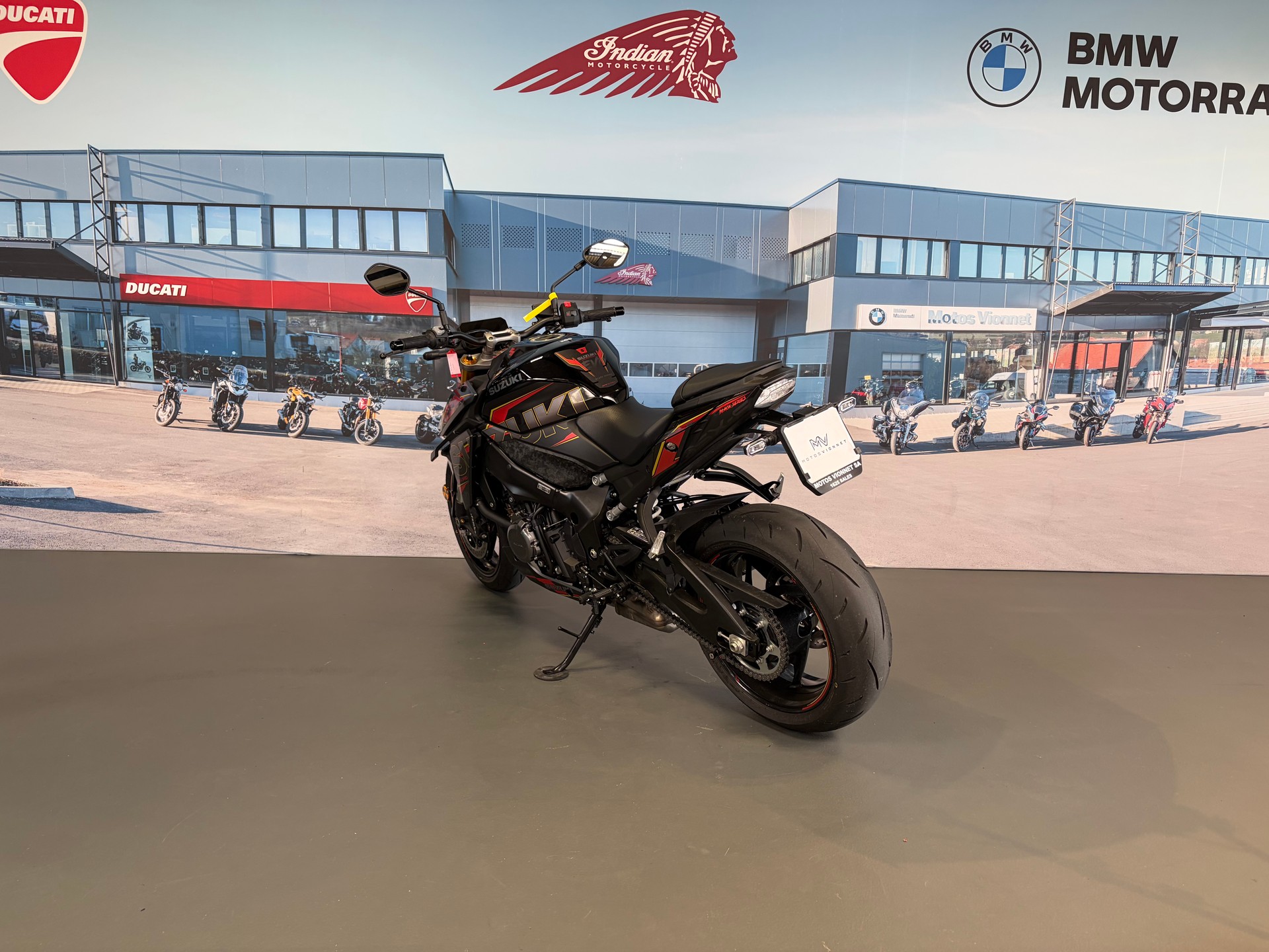 SUZUKI Swiss Spécial Edition-image-4