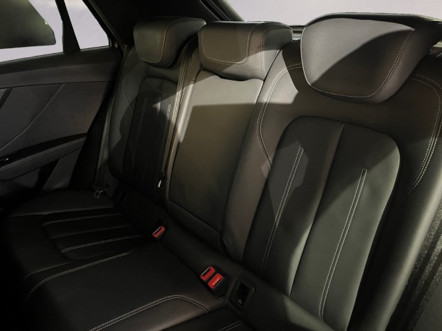 AUDI SQ2 TFSI quattro S-tronic-image-14