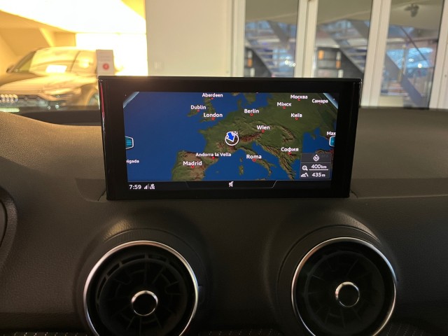 AUDI SQ2 TFSI quattro S-tronic-image-19