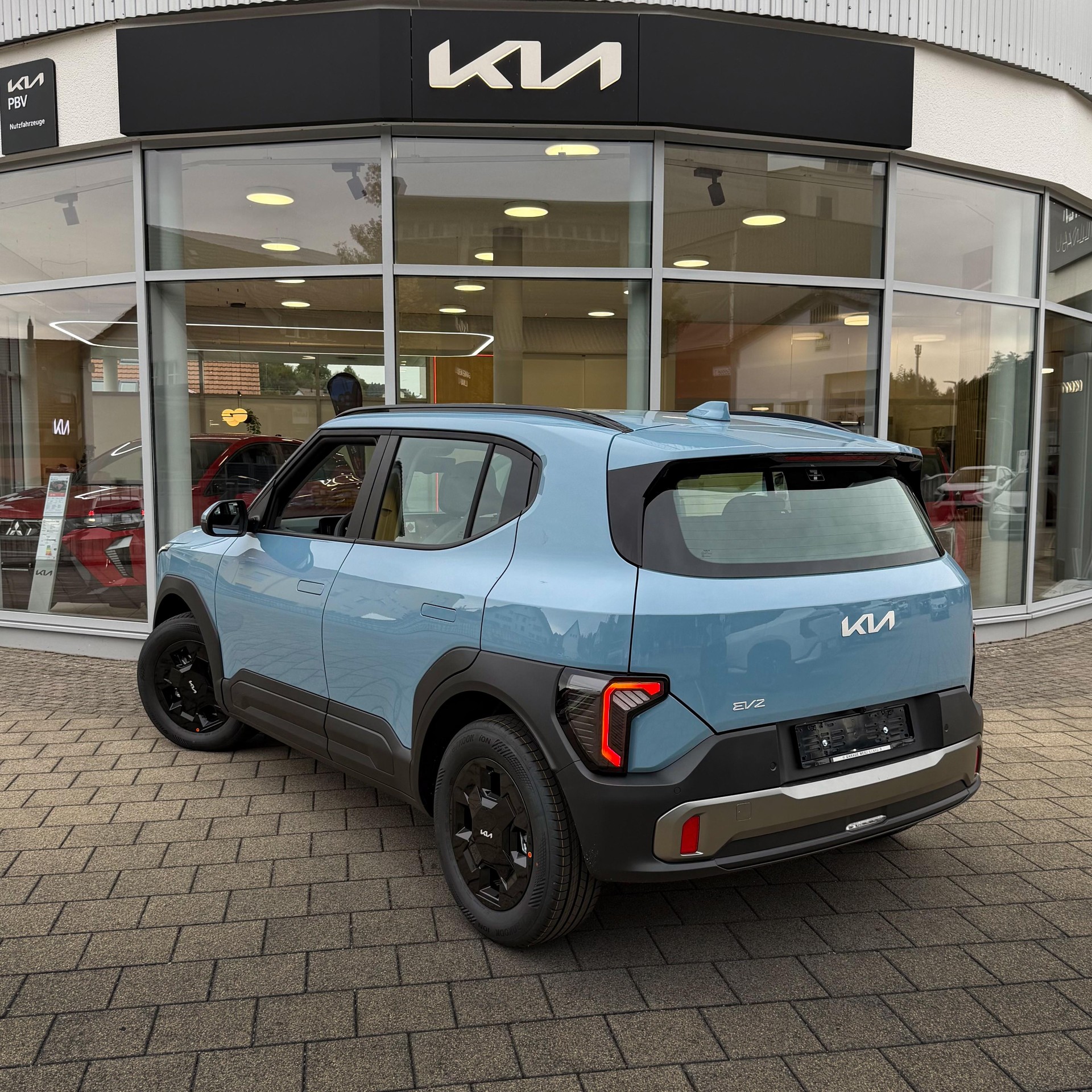 KIA EV2 42.2 kWh Air 4P-showroom-element-1