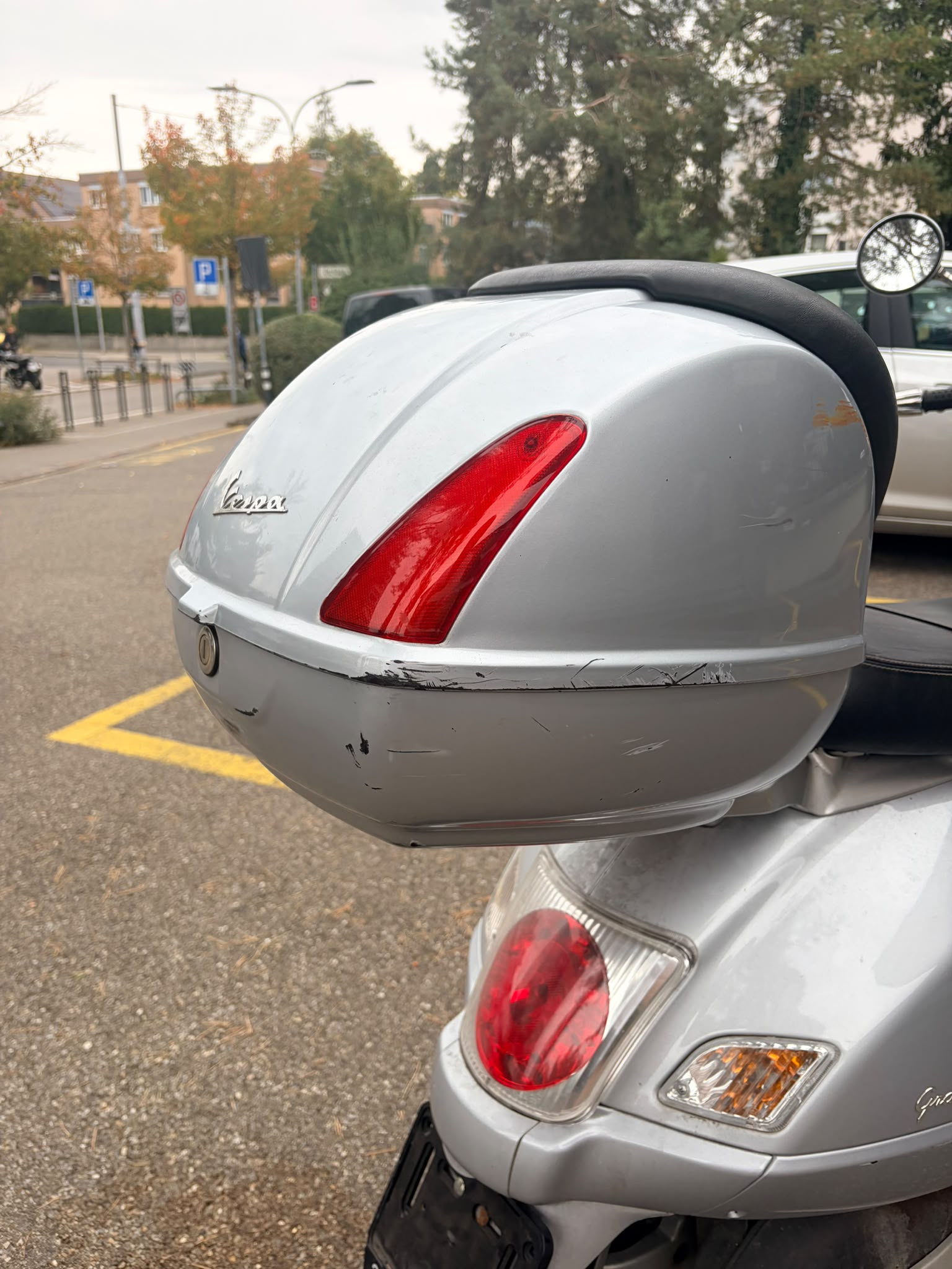 PIAGGIO Vespa 125 GTS-image-5