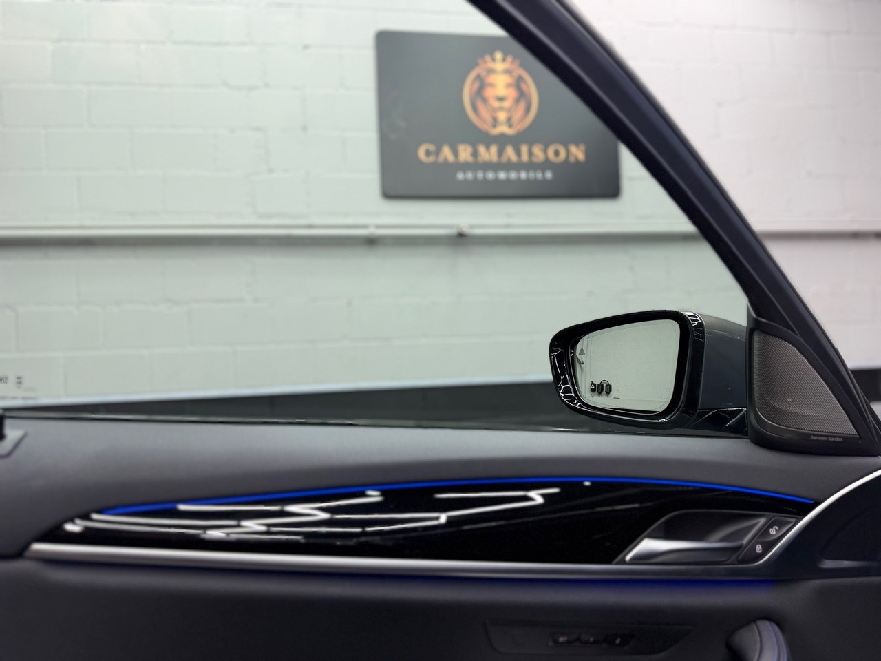 BMW M550i xDrive M Sport Pro Steptronic | Champagnerlack Sonderlackierung | Head-Up | M-Sportsitze | Laser | Harman/Kardon / AHK 2T-image-12