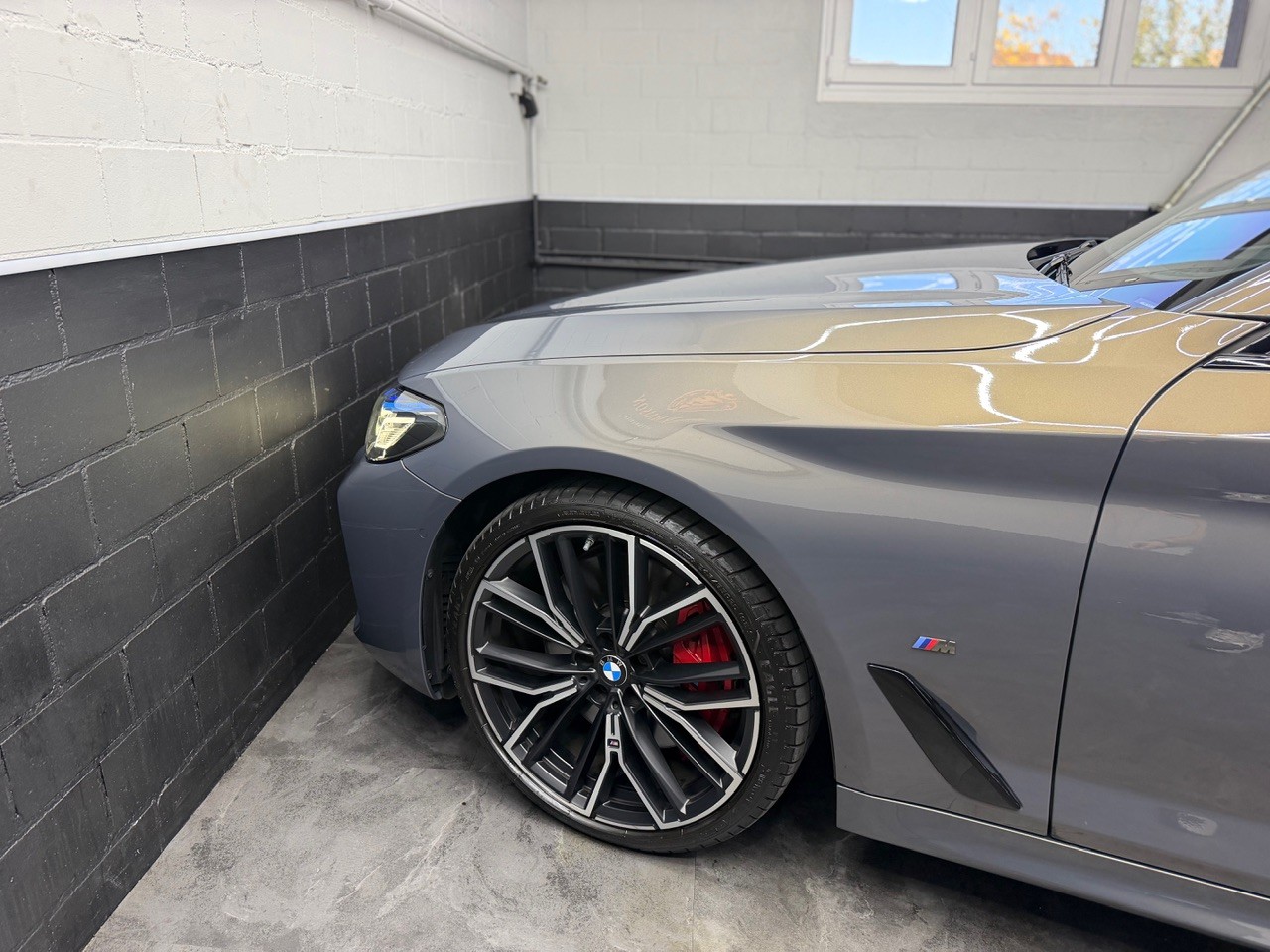 BMW M550i xDrive M Sport Pro Steptronic | Champagnerlack Sonderlackierung | Head-Up | M-Sportsitze | Laser | Harman/Kardon / AHK 2T-image-10