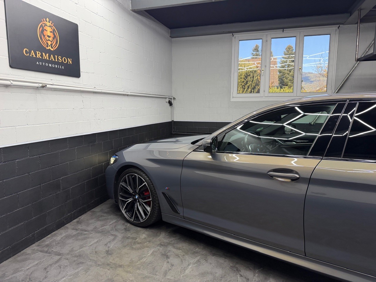 BMW M550i xDrive M Sport Pro Steptronic | Champagnerlack Sonderlackierung | Head-Up | M-Sportsitze | Laser | Harman/Kardon / AHK 2T-image-9