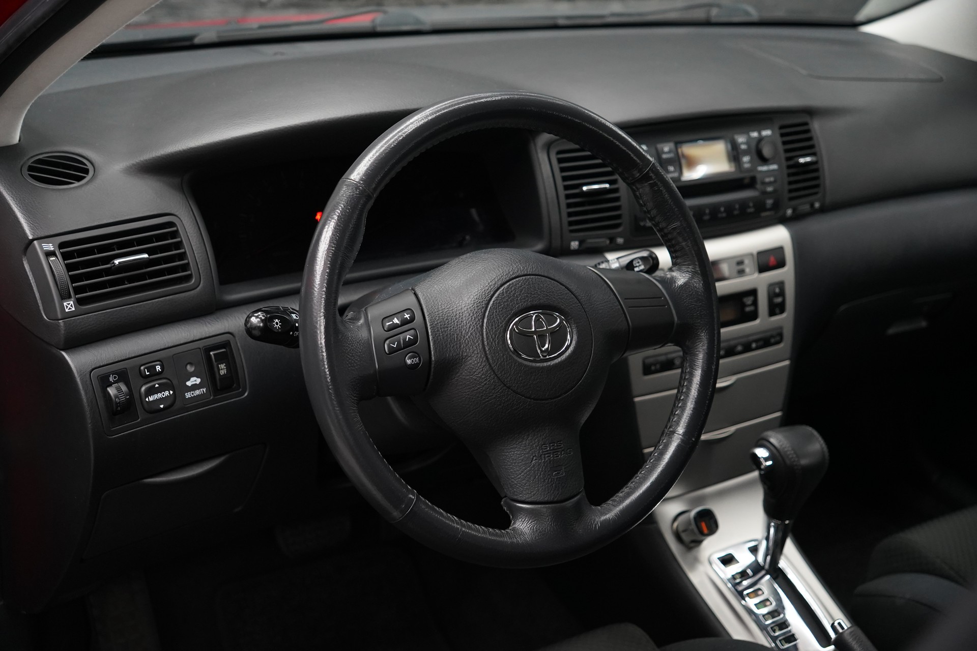 TOYOTA Corolla 1.6 Linea Sol-image-23