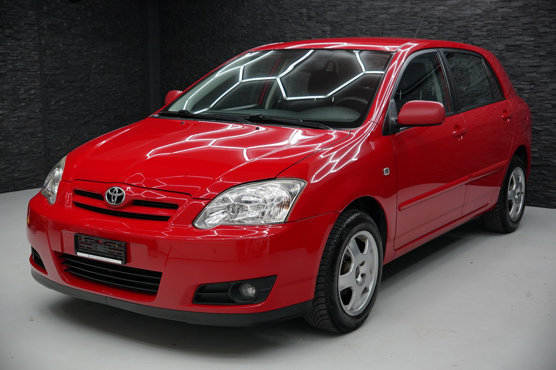 TOYOTA Corolla 1.6 Linea Sol-showroom-element-2