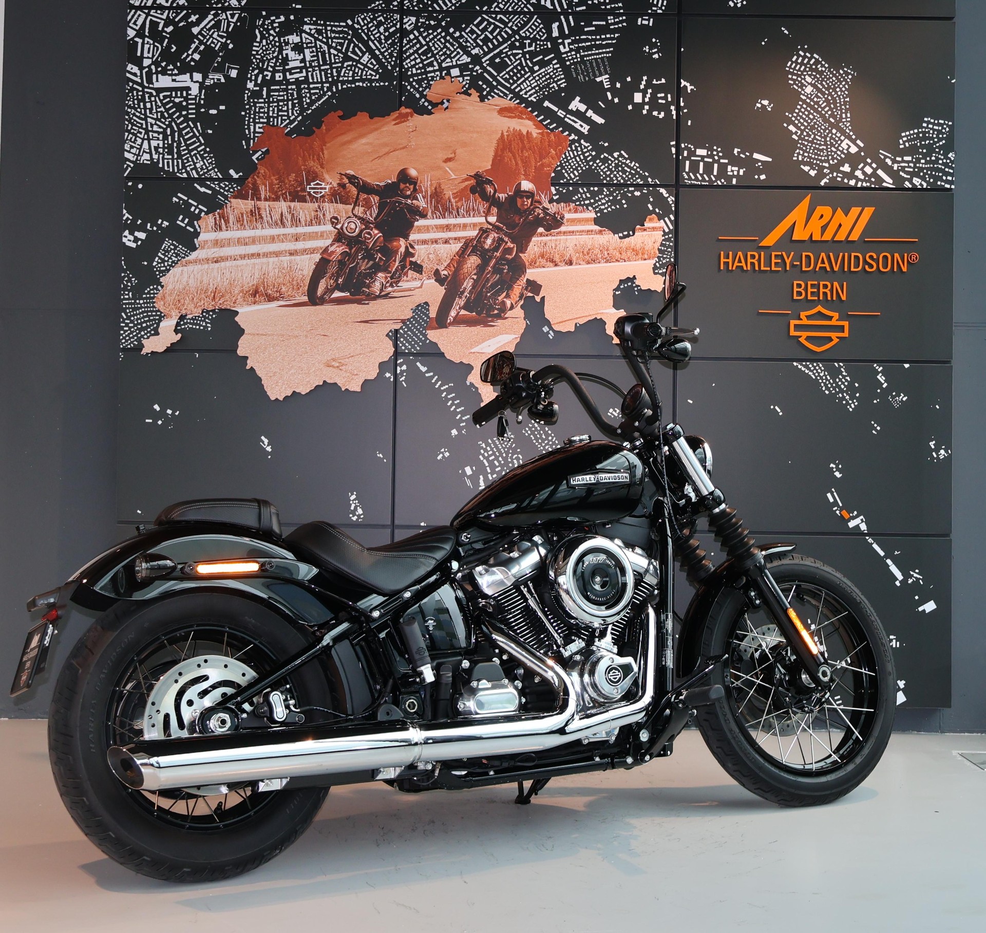 HARLEY-DAVIDSON FXBB Street Bob 117ci-image-2