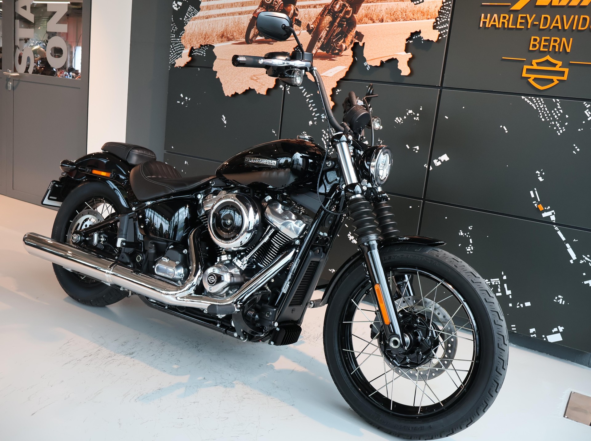 HARLEY-DAVIDSON FXBB Street Bob 117ci-image-4