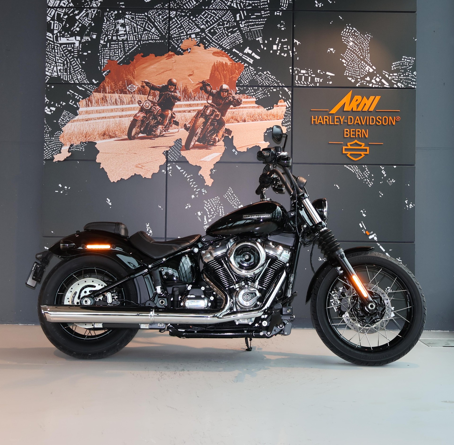 HARLEY-DAVIDSON FXBB Street Bob 117ci-image-0