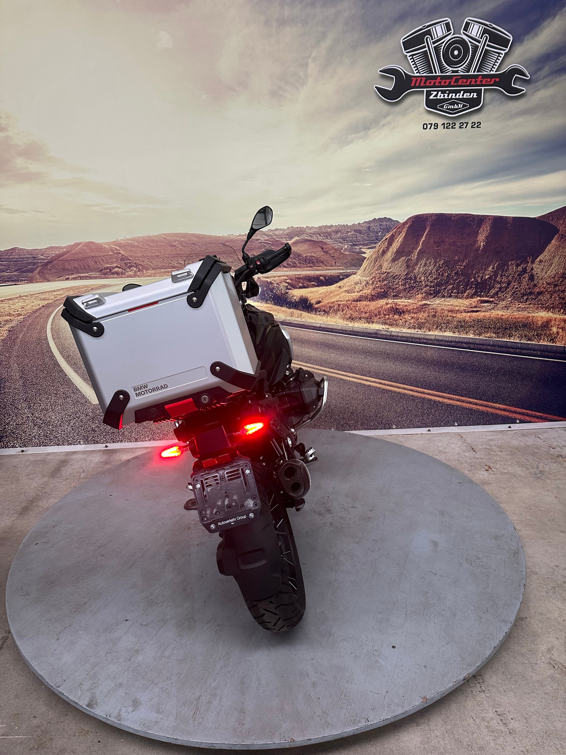 BMW R 1300 GS mit SC Project ASA-image-7