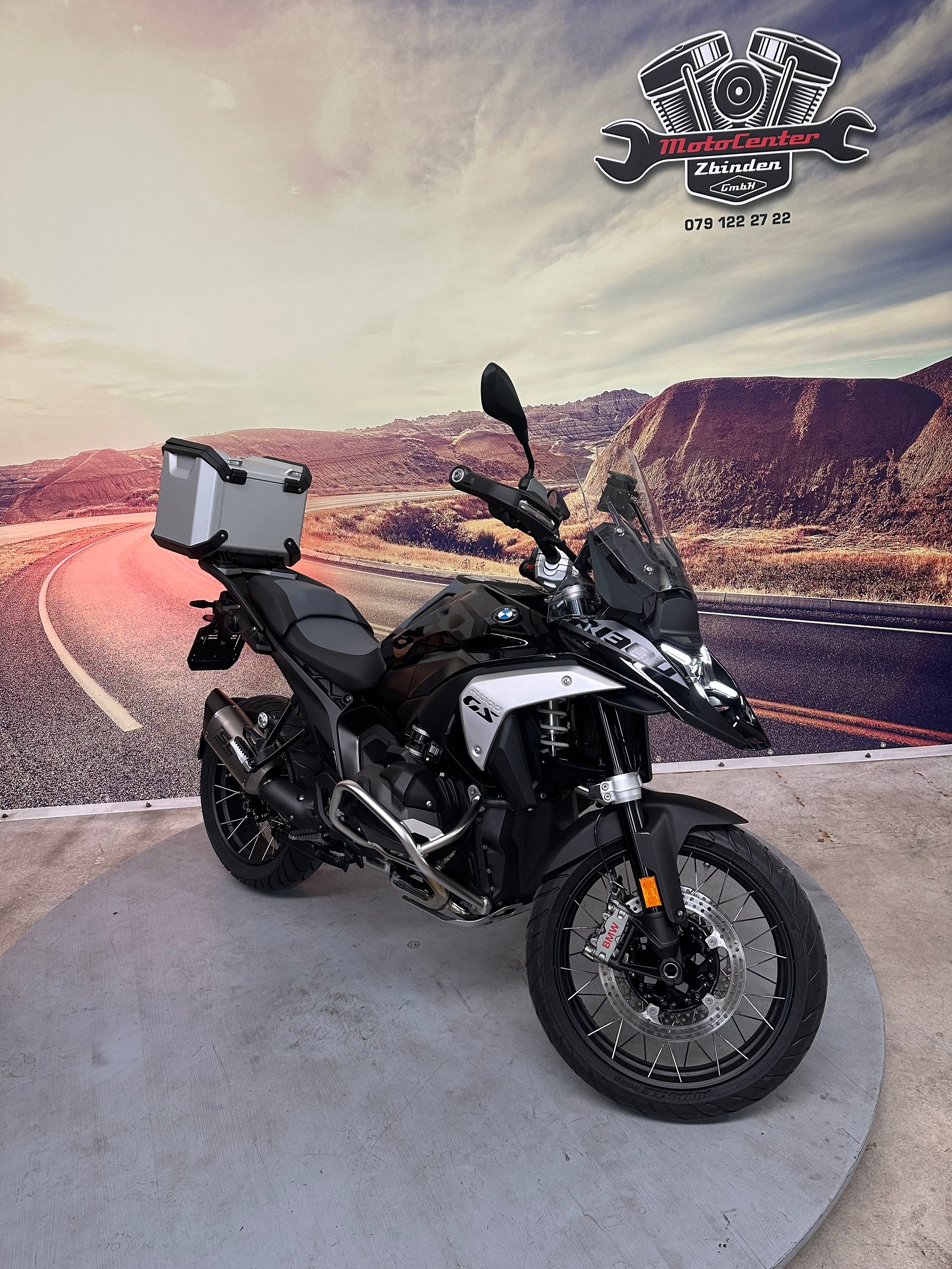 BMW R 1300 GS mit SC Project ASA-image-1