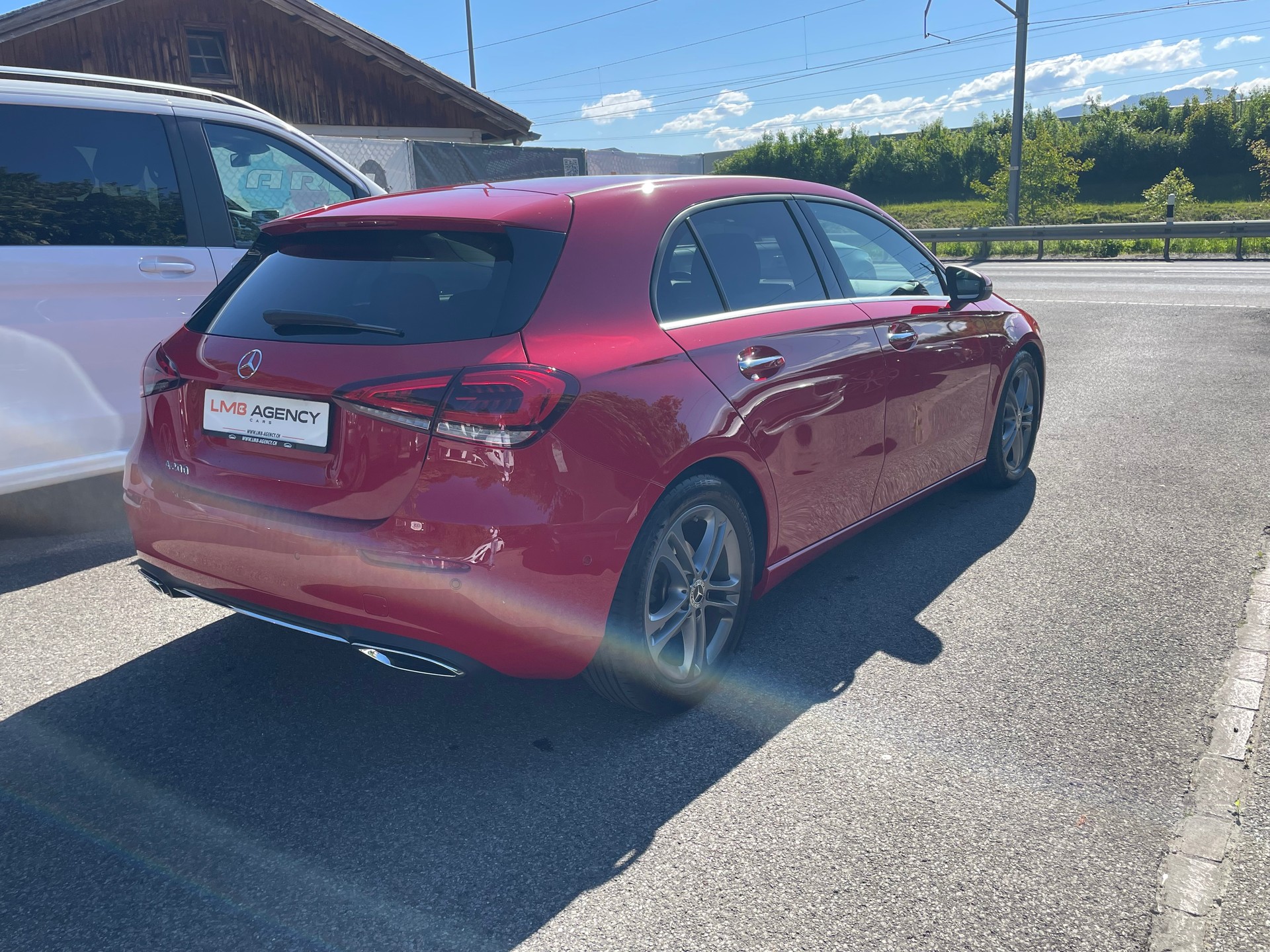 MERCEDES-BENZ A 200 Style 7G-DCT-image-4