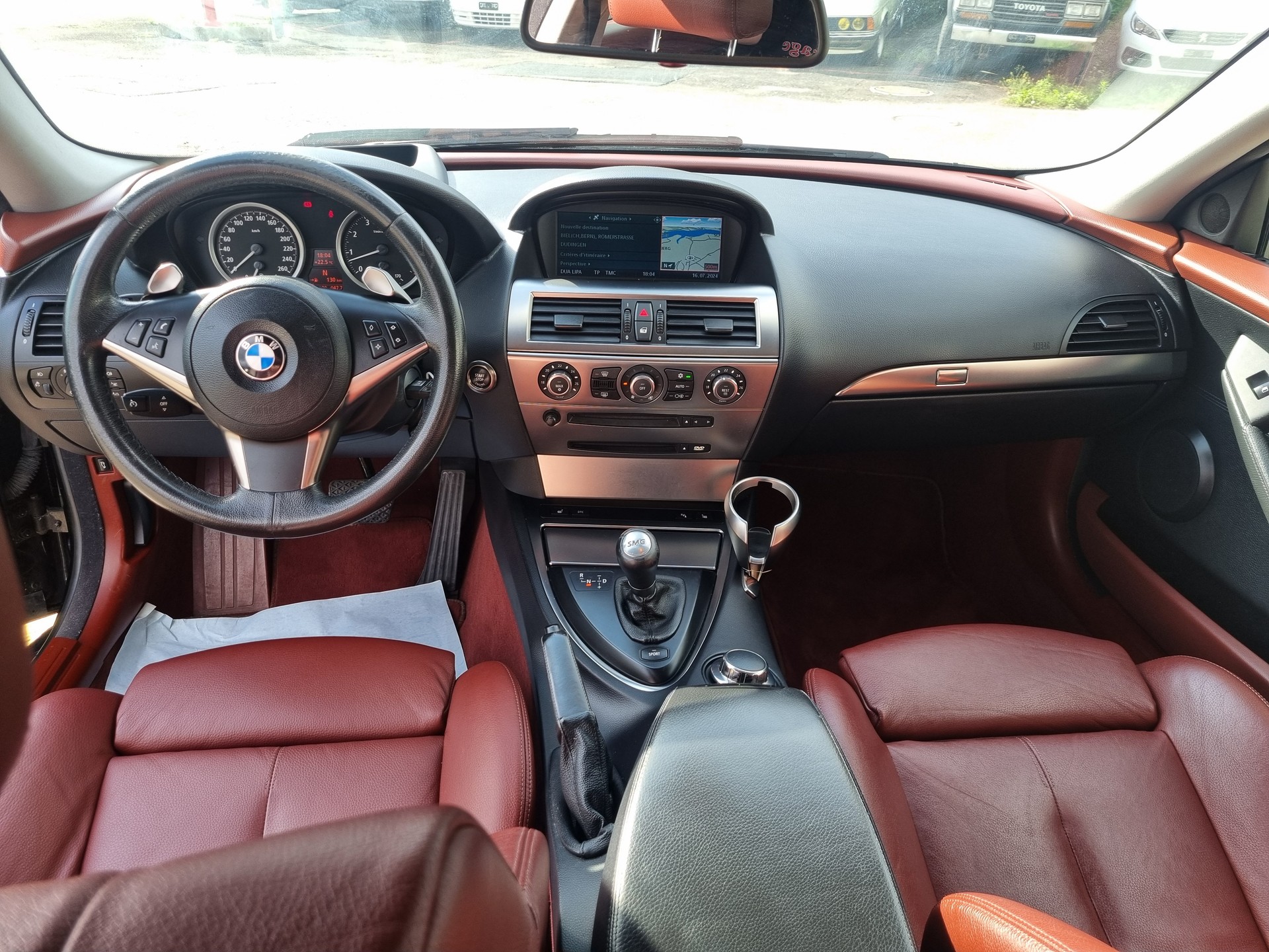 BMW 630i-image-11