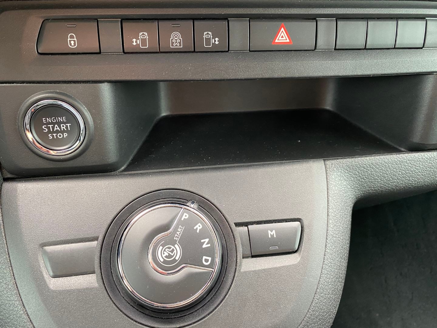 OPEL Zafira Life M 2.0 CDTI 177 Business Elegance S/S-image-8