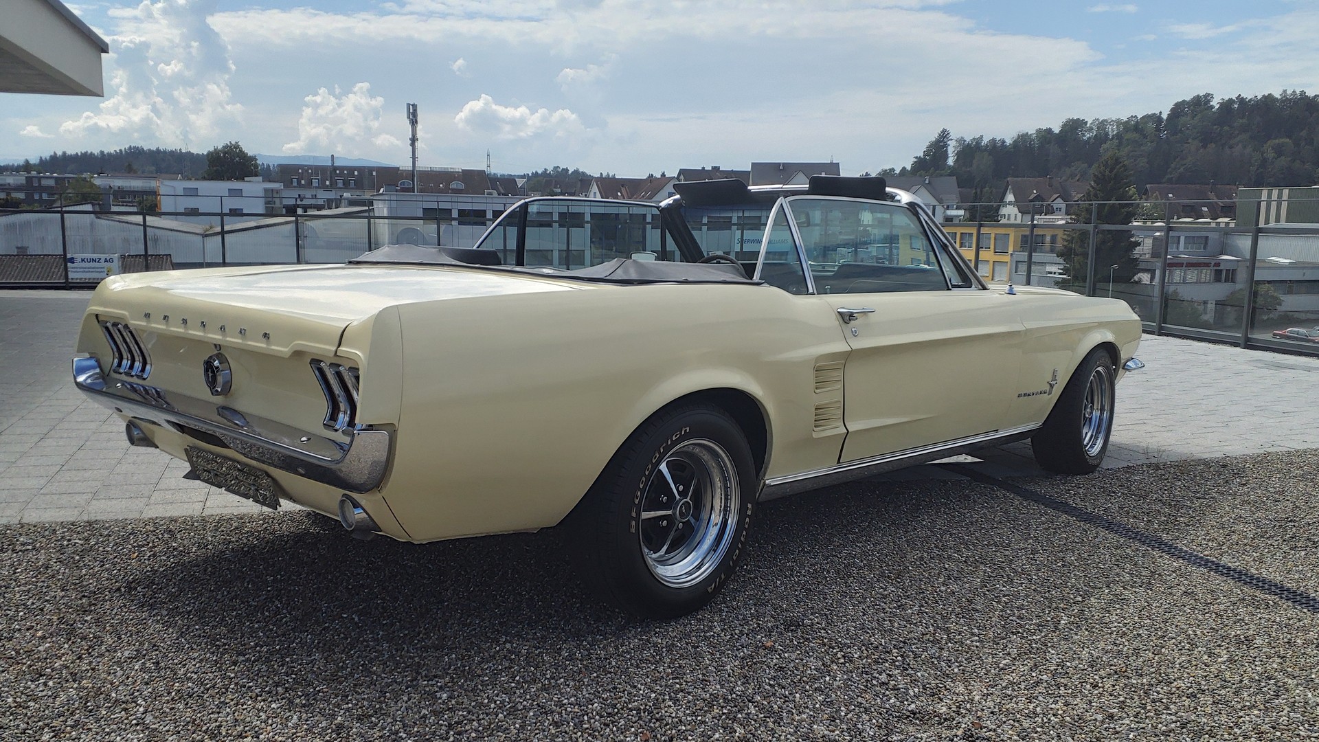 FORD 289 Cabrio Veteranenfahrzeug-image-3