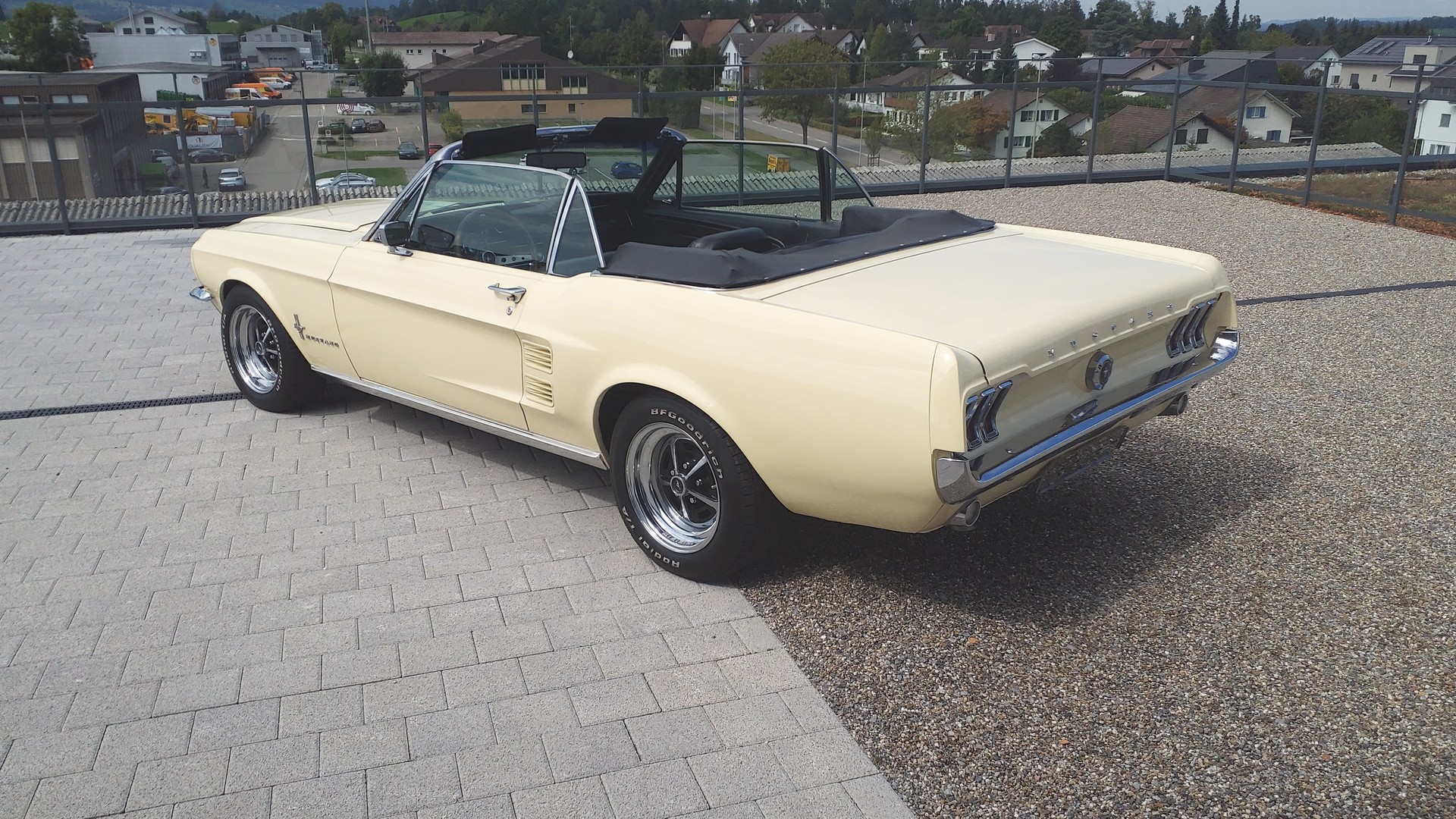 FORD 289 Cabrio Veteranenfahrzeug-image-1