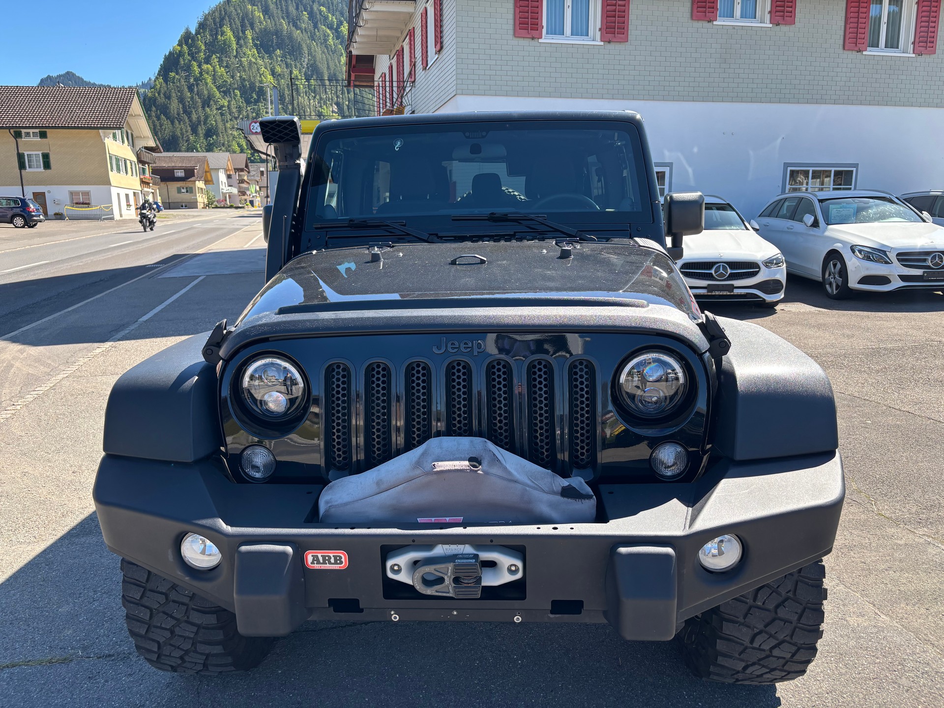 JEEP Unlimited Rubicon-image-2