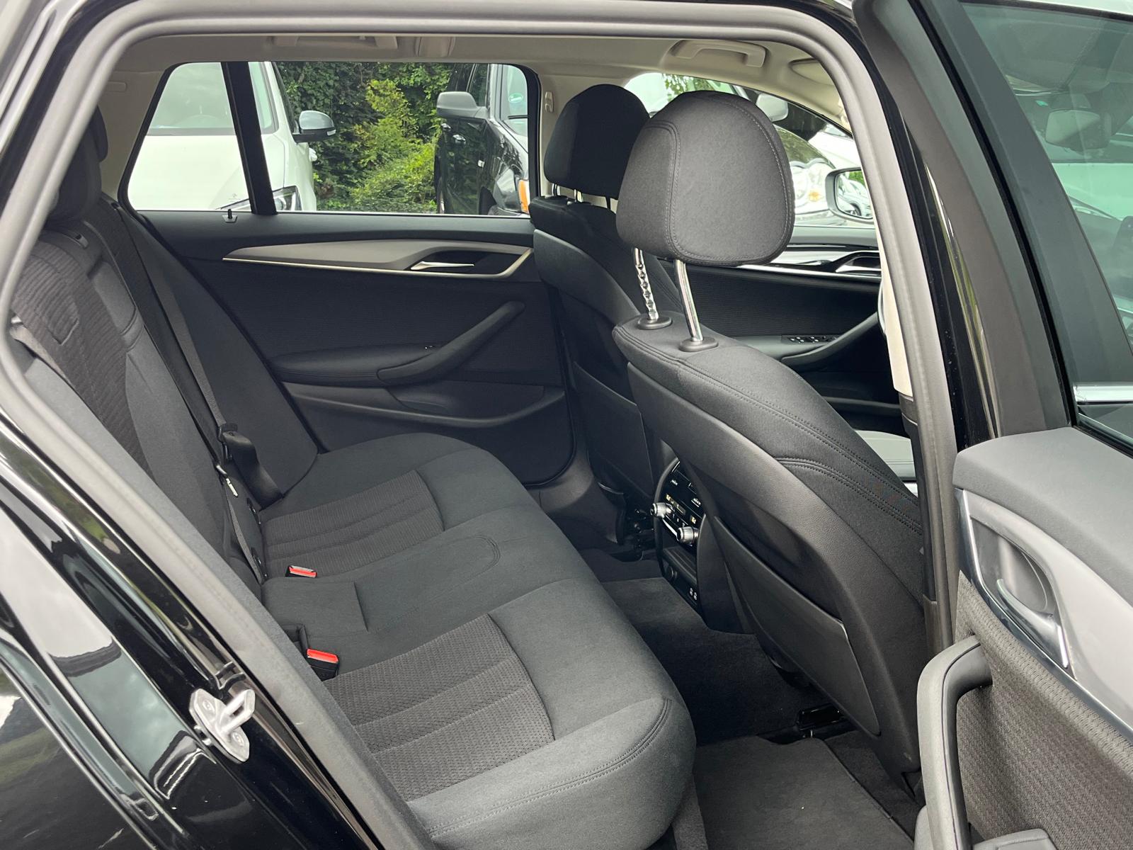 BMW 520d xDrive 48V Touring Steptronic-image-22