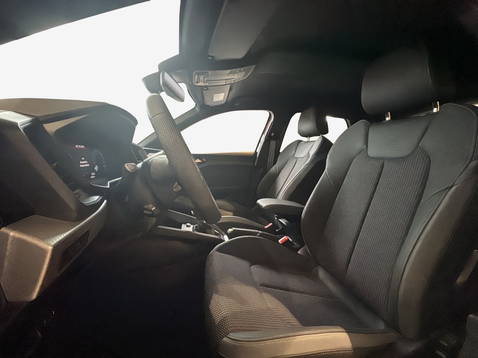 AUDI A1 allstreet 30 TFSI Attraction S-tronic-image-7