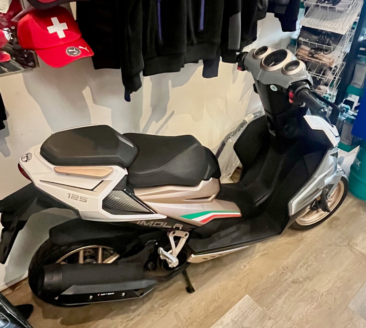 MONDIAL Imola 125-image-2