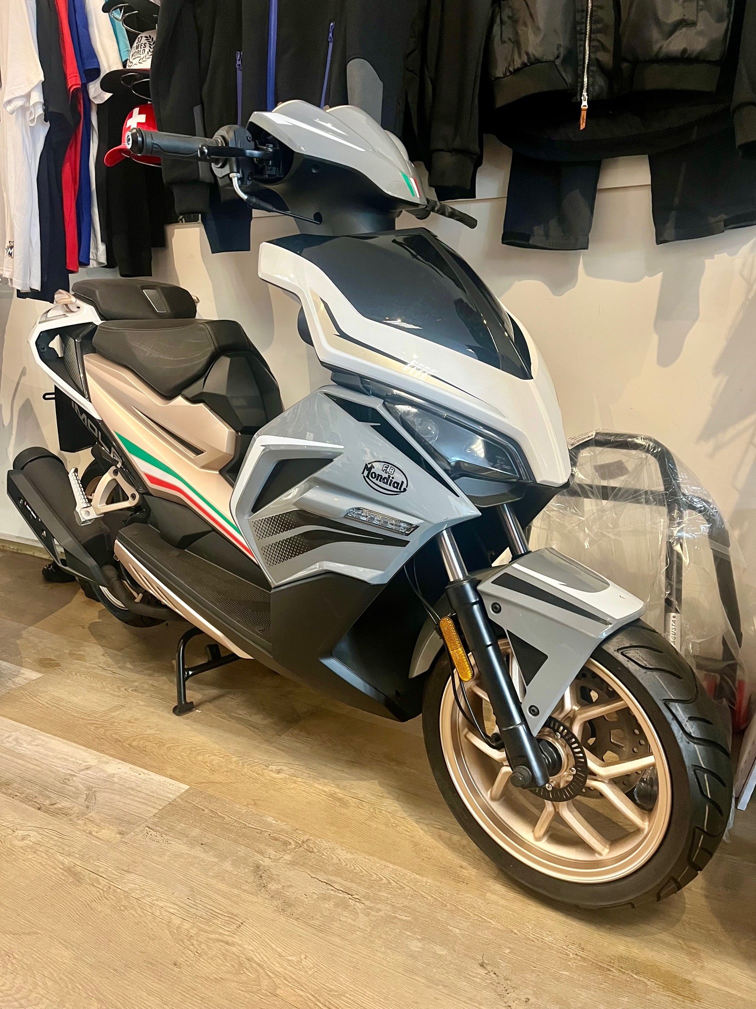 MONDIAL Imola 125-image-0