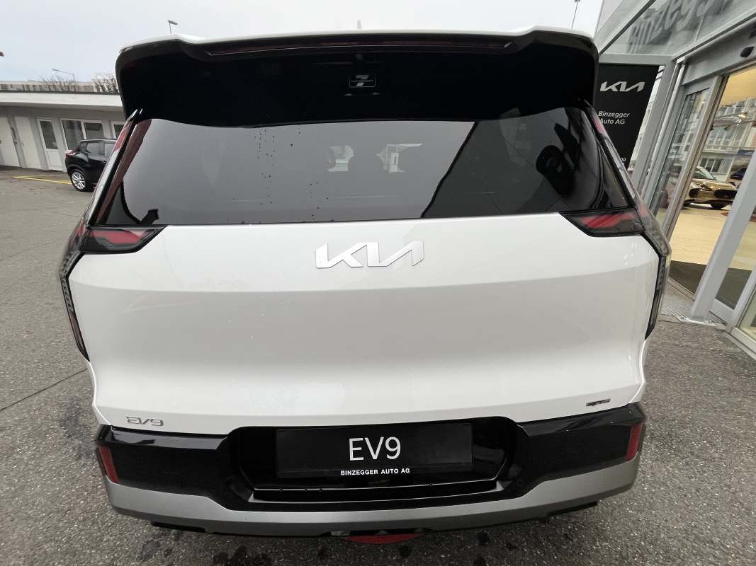 KIA EV9 99.8 kWh GT-Line 4x4-image-3