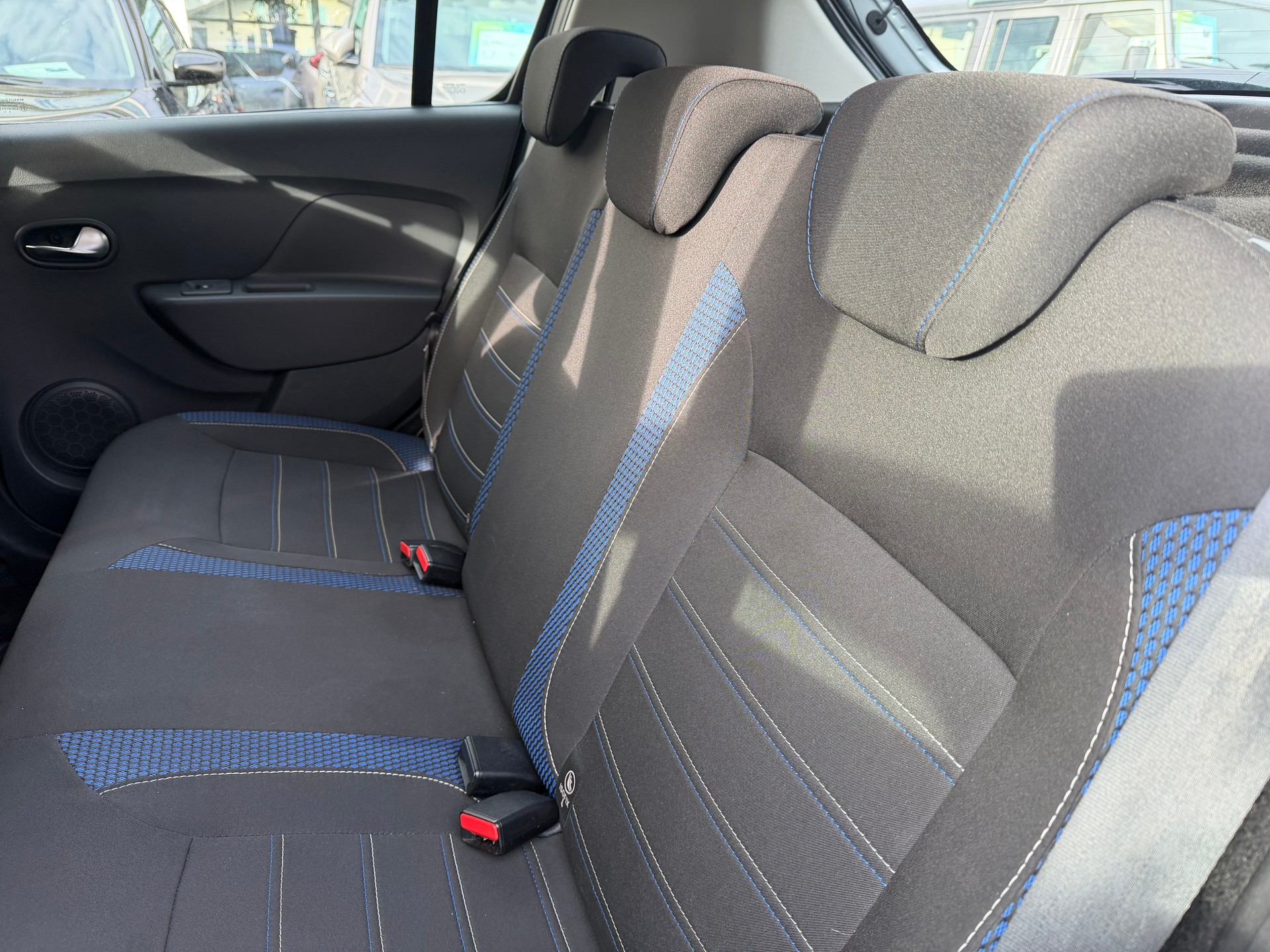 DACIA Sandero TCe 90 Comfort Easy-R-image-11