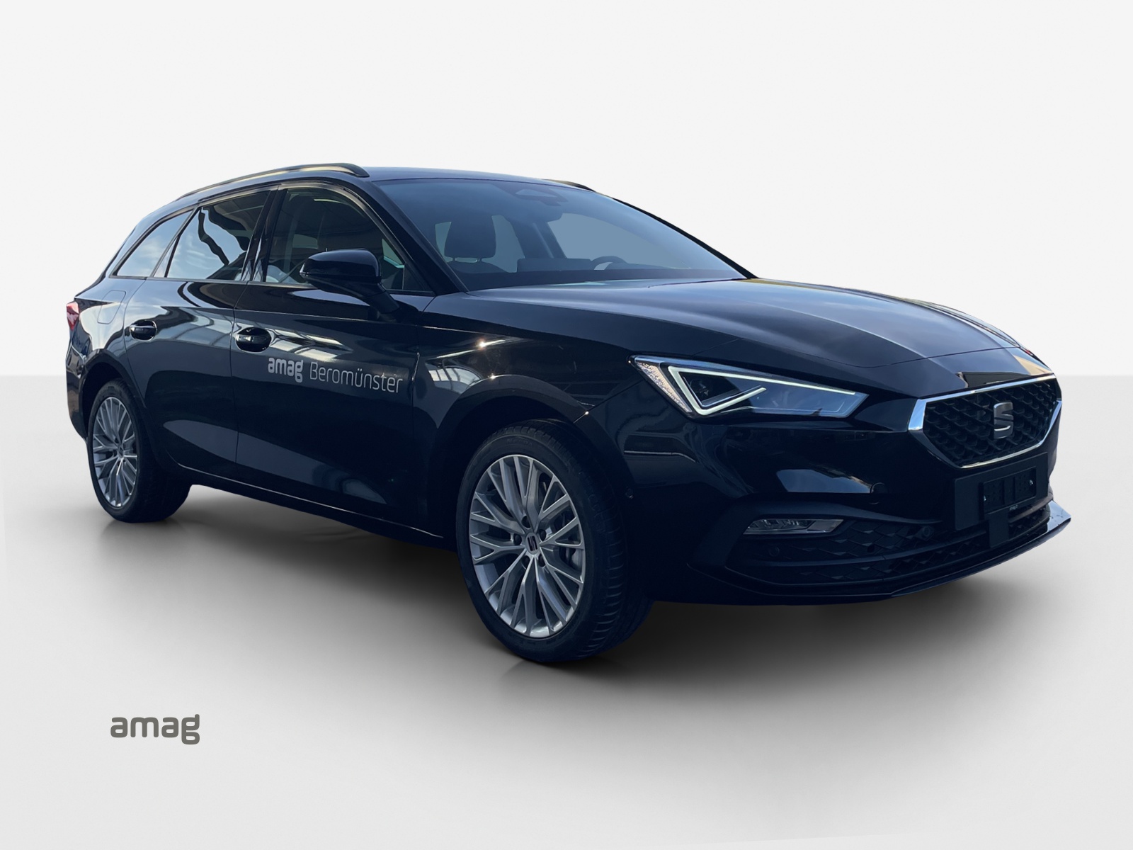 SEAT Leon ST 1.5 eHybrid pHEV DSG Business Edition-image-5