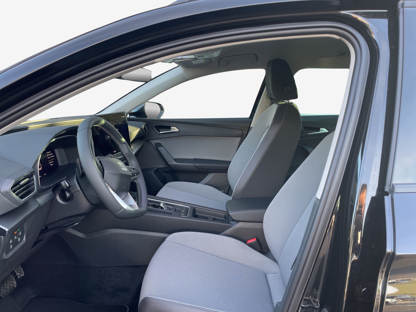 SEAT Leon ST 1.5 eHybrid pHEV DSG Business Edition-image-7
