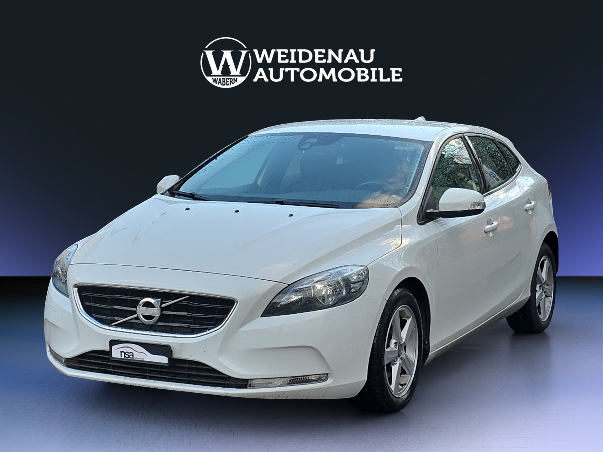 VOLVO V40 D2 Momentum-showroom-element-1