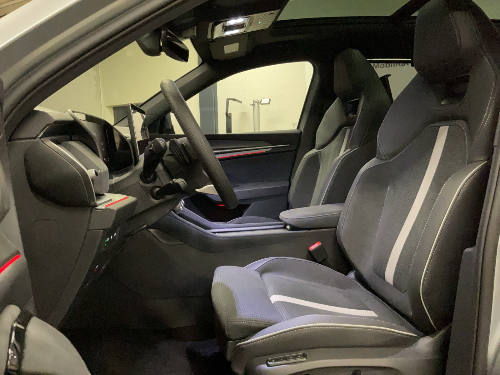 SKODA Kodiaq 2.0 TDI Sportline 4x4-image-5