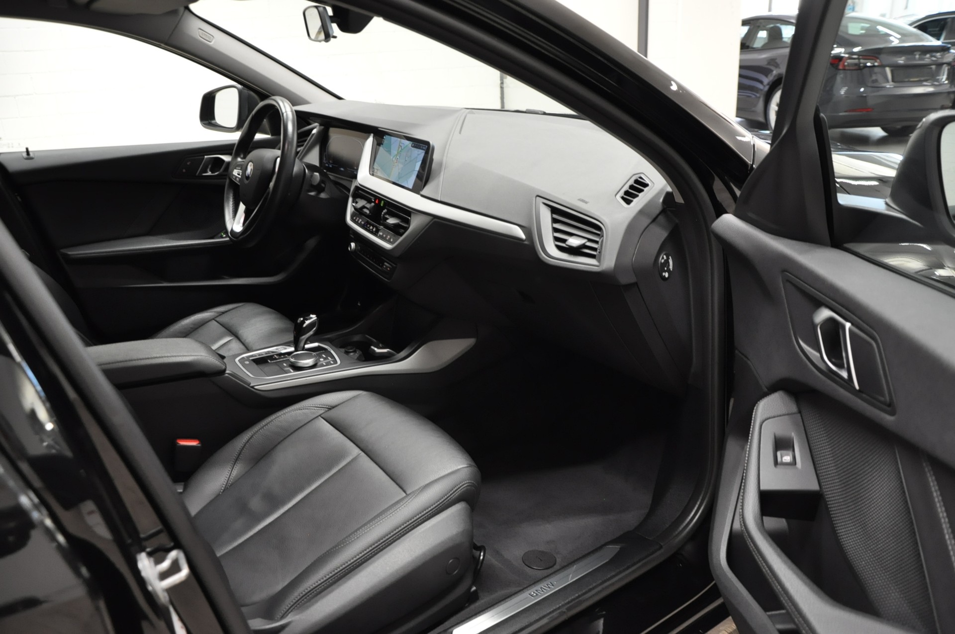 BMW 118i Fleet Edition Steptronic-image-15