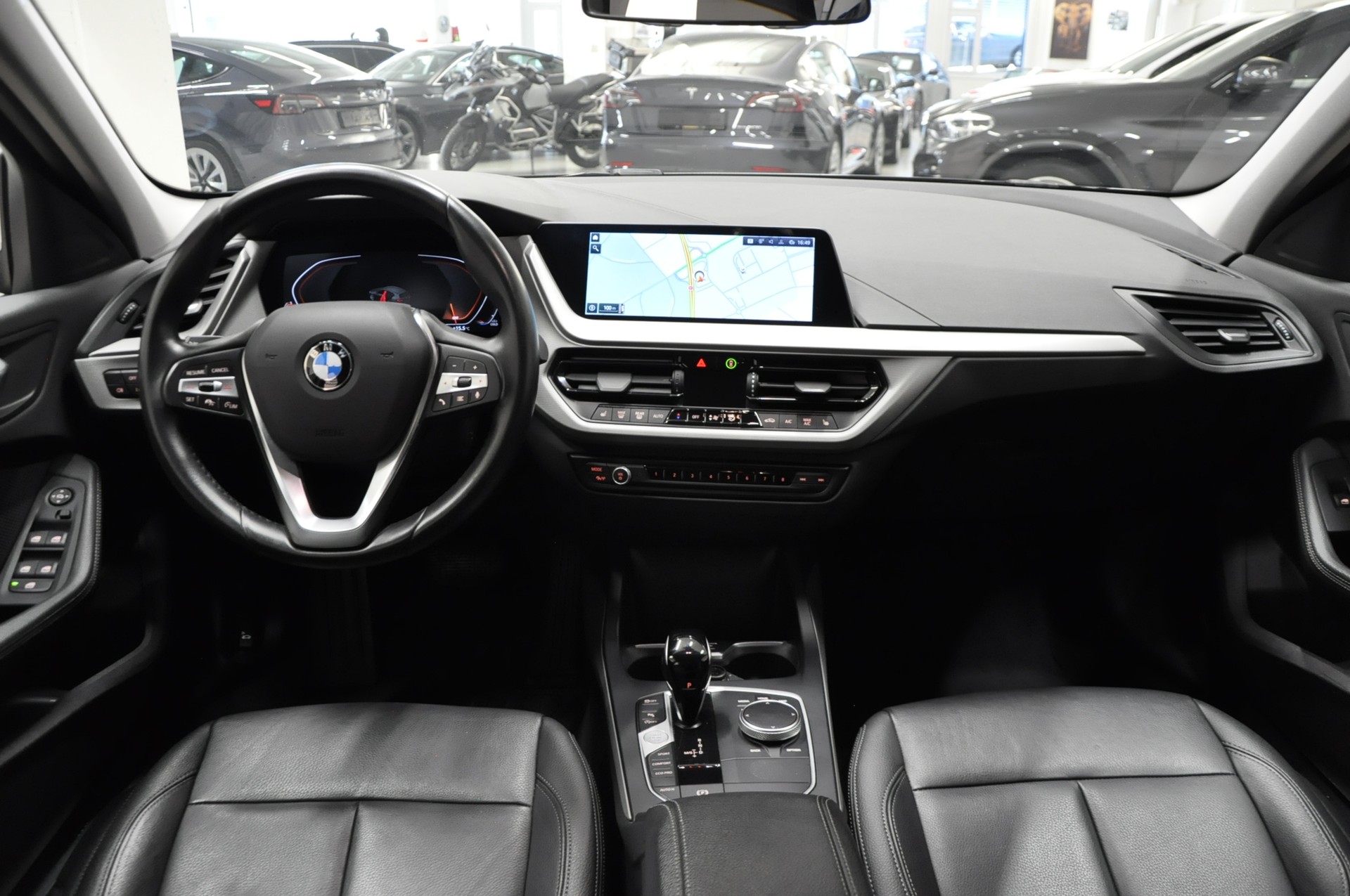 BMW 118i Fleet Edition Steptronic-image-19