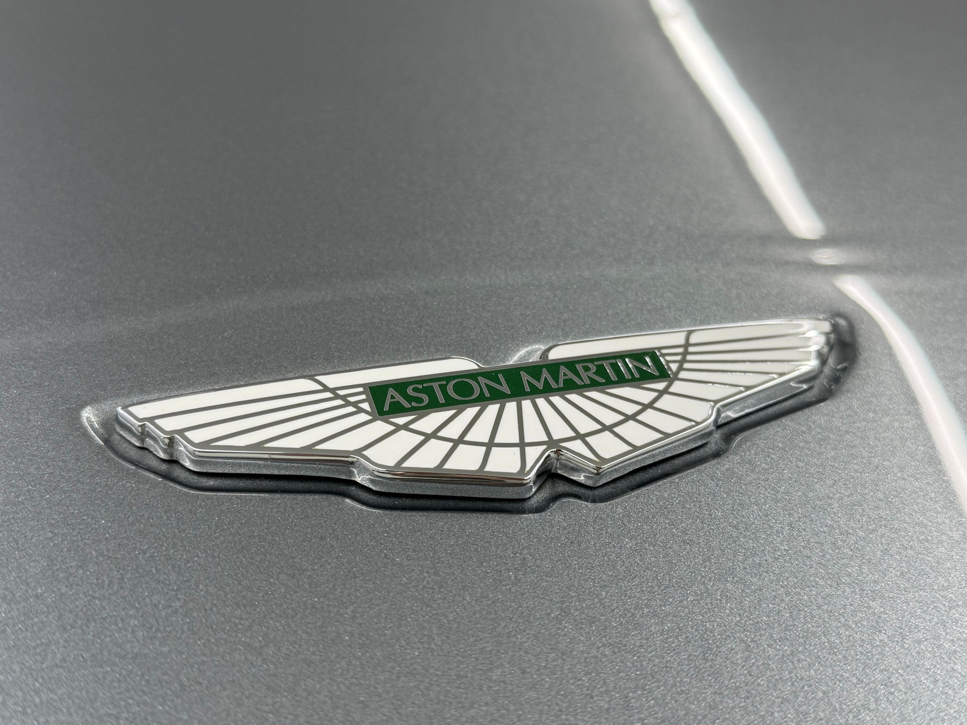 ASTON MARTIN DB9 Volante Touchtronic 2-image-14