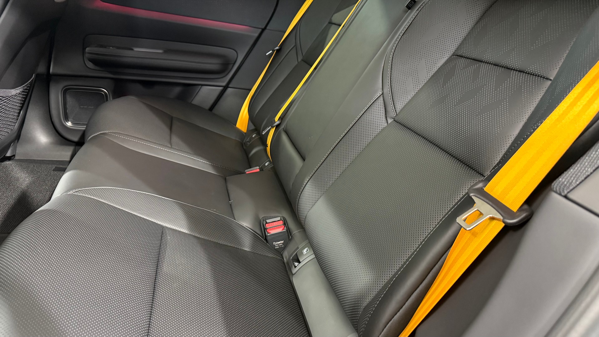 POLESTAR 4 Long Range Dual Motor Perfor-image-5